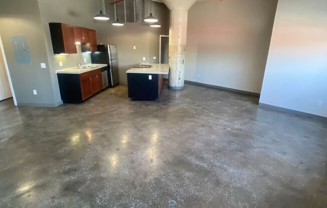 2 beds, 1 bath, 950 sqft, $898, Unit 311