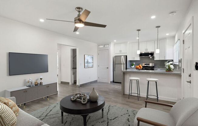 Move in Promotion! 2 Bedroom/1 Bathroom Remodeled Apartment - El Cajon