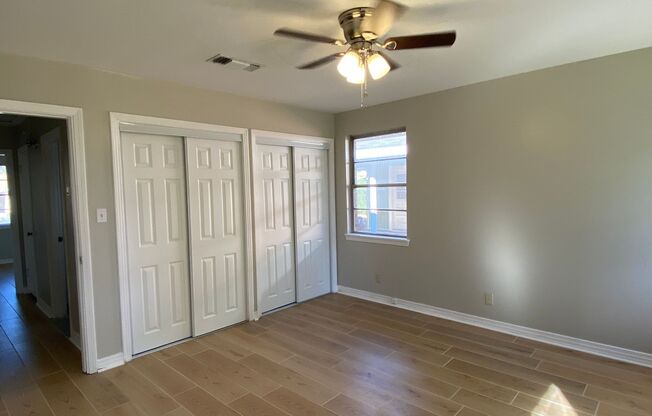 3 beds, 2 baths, $1,450