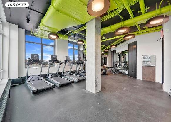 1 bed, 1 bath, $4,200, Unit 202