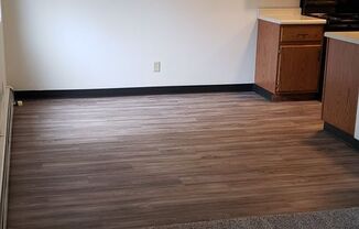2 beds, 1.5 baths, 905 sqft, $969.99, Unit B20
