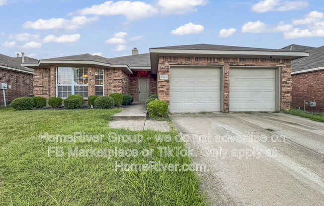 2829 SNOWY OWL DR