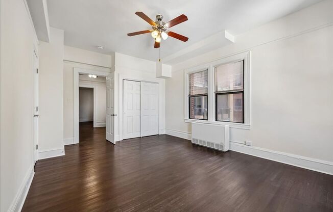 2 beds, 1 bath, $2,833, Unit 1616 16th Street NW Unit 407
