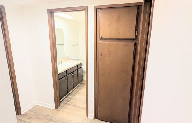 2 beds, 2 baths, 942 sqft, $1,800, Unit 1205