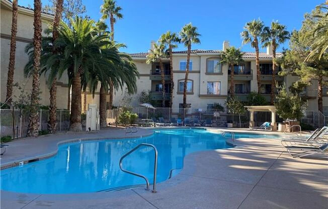 2 Bed 2 Bath Condo in VISTANA Gated community