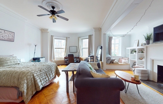 467 Beacon St.