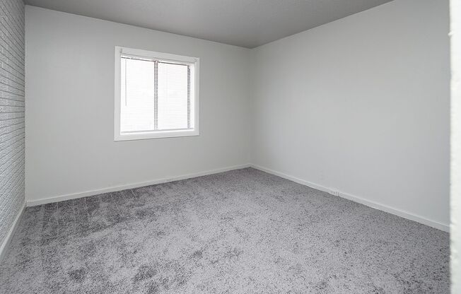 2 beds, 1 bath, $1,195, Unit 805-C