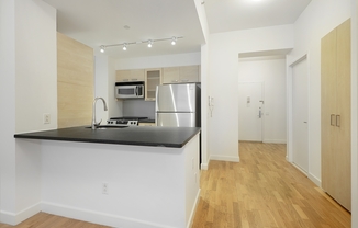 2 beds, 2 baths, 988 sqft, $8,561, Unit 704