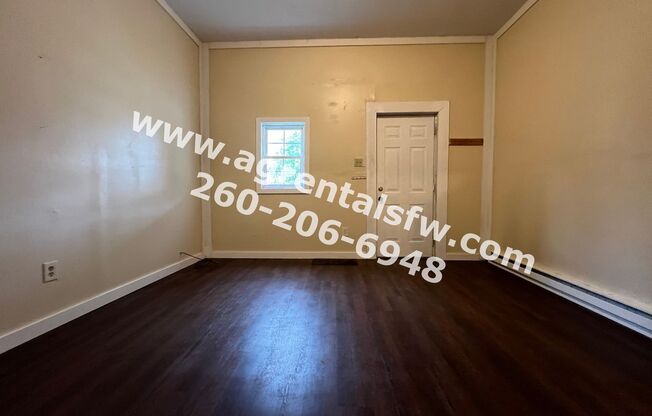 3 beds, 1 bath, $1,200