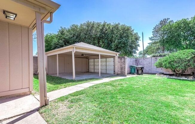 Cozy 3-Bedroom Home in West Houston