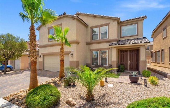 Luxurious, Exceptional Entertaining 5 Bedroom Home Featuring Expansive Indoor-Outdoor Living