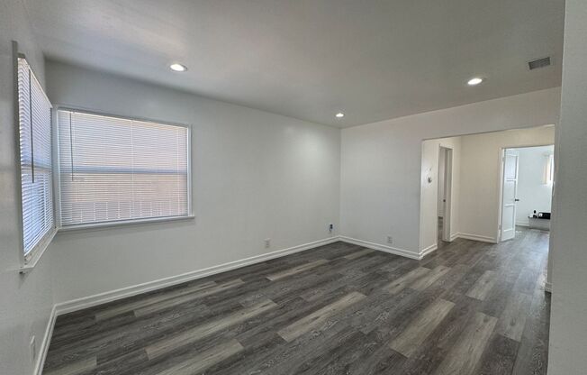 Charming 2bd 1ba