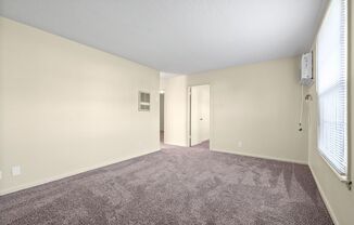 2 beds, 1 bath, 920 sqft, $850, Unit 122B