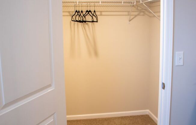 2 beds, 2 baths, 1,130 sqft, $1,880, Unit 29-4165
