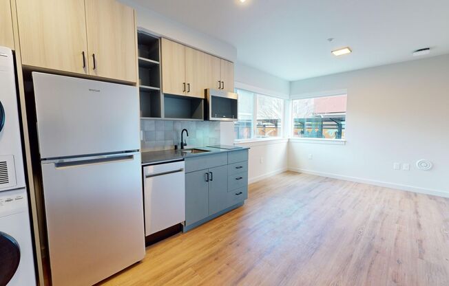 Studio, 1 bath, 264 sqft, $1,650, Unit 101 - Furnished