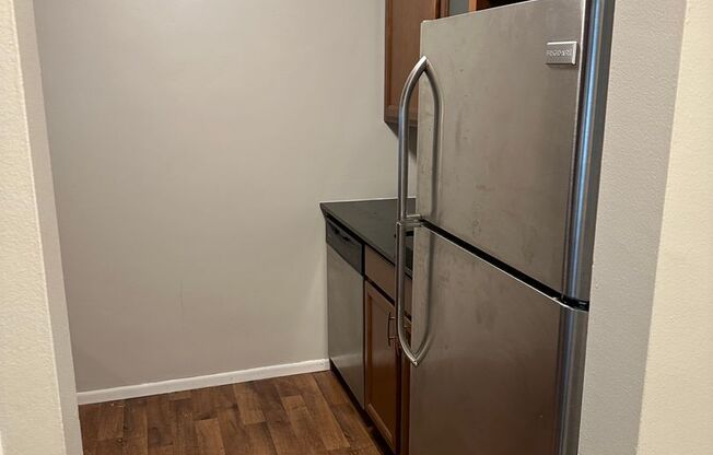 1 bed, 1 bath, 750 sqft, $1,195, Unit 209 (R)