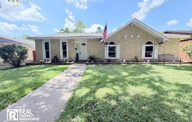 407 IVY WAY