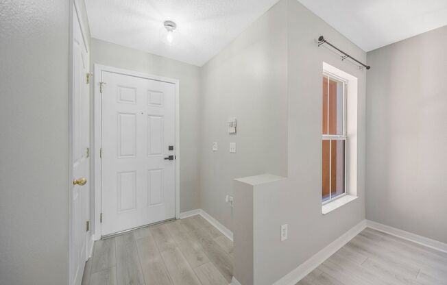 Stylish 2BR Townhome Rental with Pond View in Prime Riverview Location