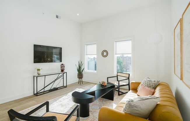 1 bed, 1 bath, 608 sqft, $1,549, Unit Unit 513