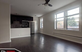 2420 N Kedzie 302