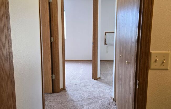 2 beds, 1 bath, 850 sqft, $1,259, Unit PL   7507