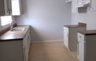 3 beds, 2 baths, $1,450