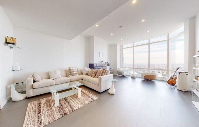 2 beds, 2.5 baths, 1,781 sqft, $15,000, Unit PH1F