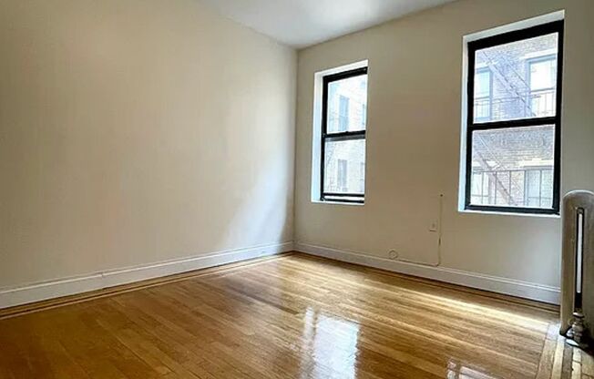 712 West 176 Realty LLC