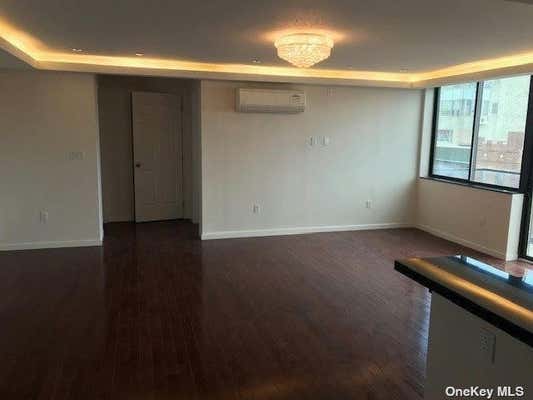 3 beds, 3 baths, 1,890 sqft, $4,800, Unit 7B