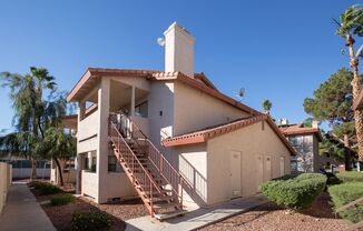 Completely remodeled 2nd floor unit near Summerlin