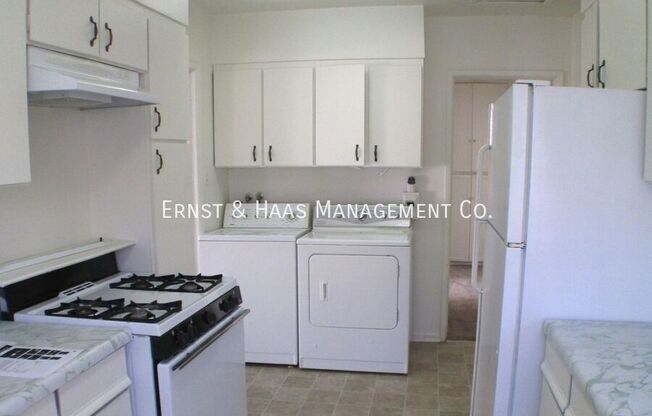 2843 DOLLAR ST