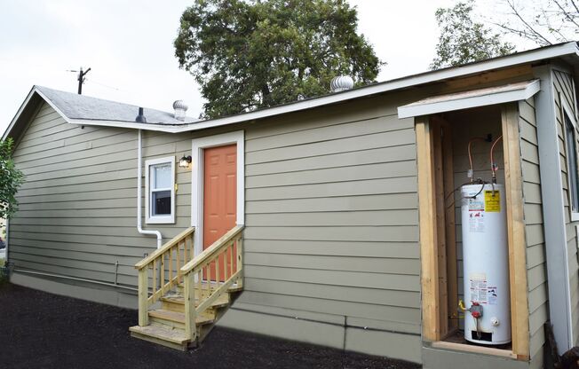 Beautifully Updated 3-Bedroom Home Near Downtown