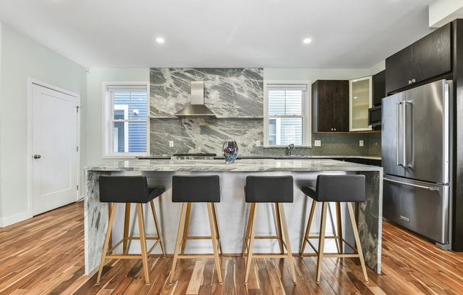 18 GRANFIELD AVE