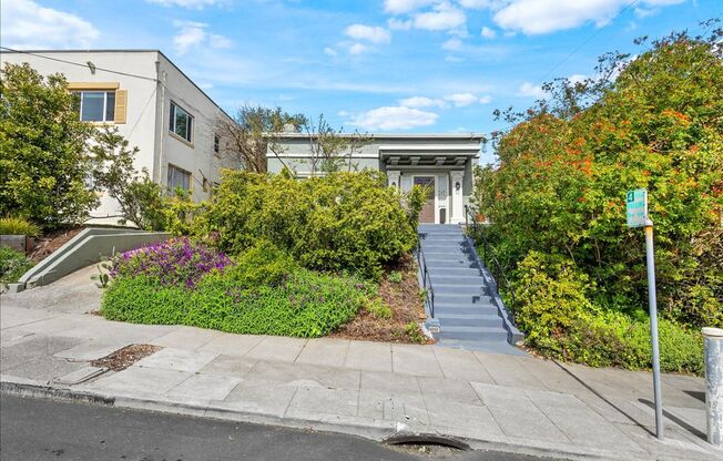 Hollywood Ave 1226