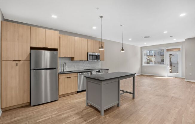 1 bed, 1 bath, 614 sqft, $2,500, Unit 626