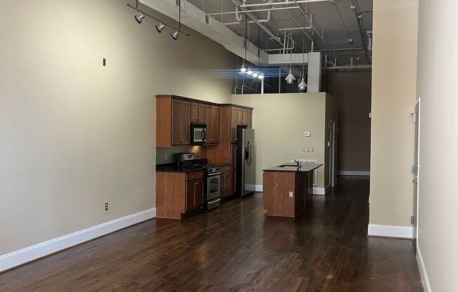 The Kessler Lofts - Parking Included!