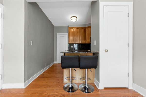 Studio, 1 bath, 575 sqft, $1,700, Unit 1RF