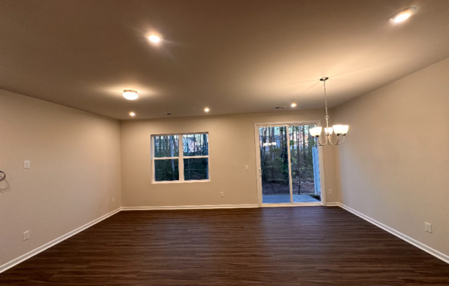 5221 SOMERSET HL LN