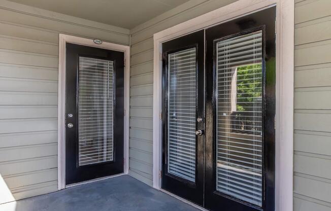 2 beds, 2 baths, 850 sqft, $1,499