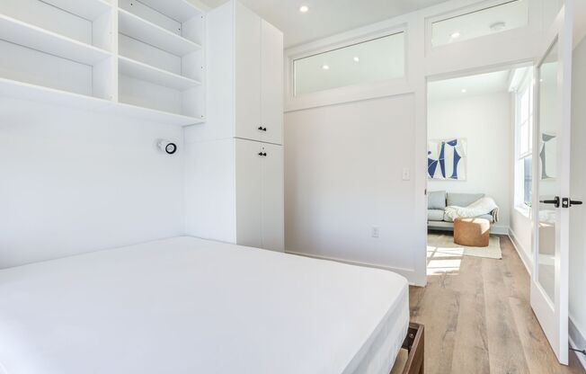1 bed, 1 bath, 110 sqft, $1,490
