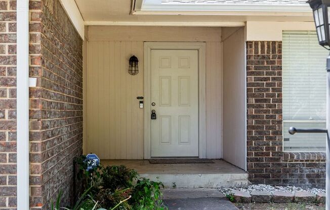 Remodeled 4 Bedroom in the Heart of Tulsa