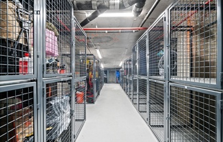 2 beds, 2 baths, $3,931, Unit PHFF