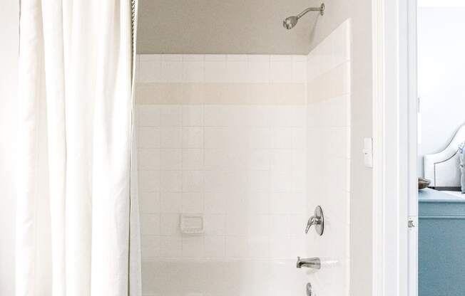 Brodick Hills 2 bedroom model bathroom shower view