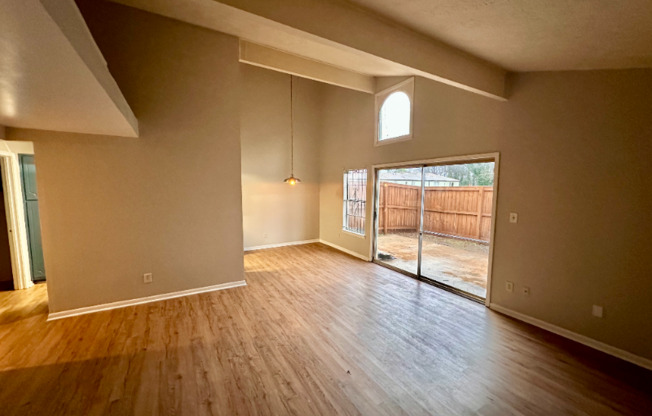 3163 QUINCETREE LN