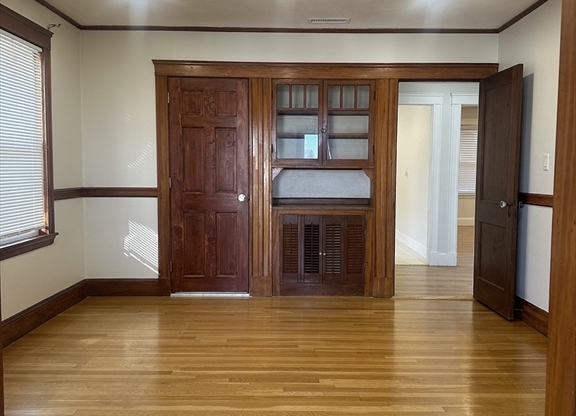 58 EDGECLIFF RD
