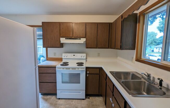 2 beds, 1 bath, $1,500