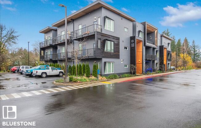 3 beds, 2 baths, 1,254 sqft, $2,100, Unit E336
