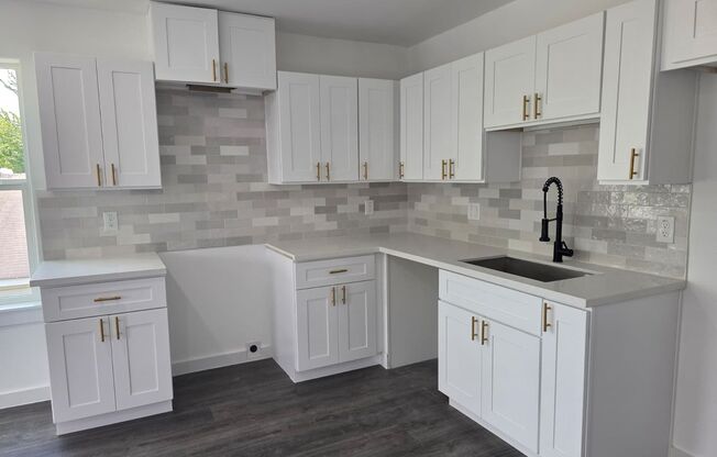 ✨ Stunning Duplex with Garage & Modern Finishes ✨