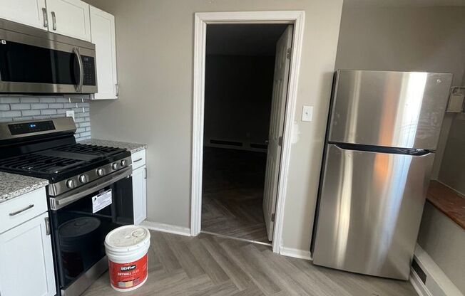 1 bed, 1 bath, $1,050