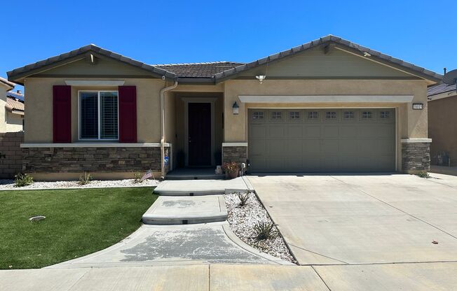 18015 Crabapple Ct, San Bernardino, CA 92407